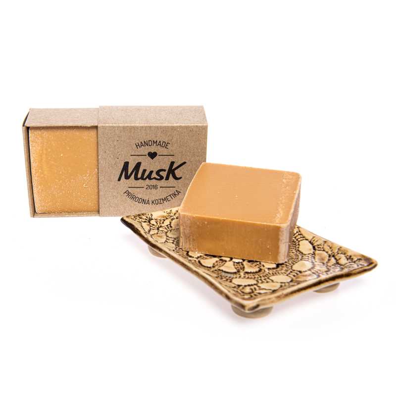 Salty Beauty je jedno z mýdel ze solné řady MusK. Mýdla jsou vytvořena kombinací zmýdelněných olejů, konkrétně kokosového oleje, oleje z černého 