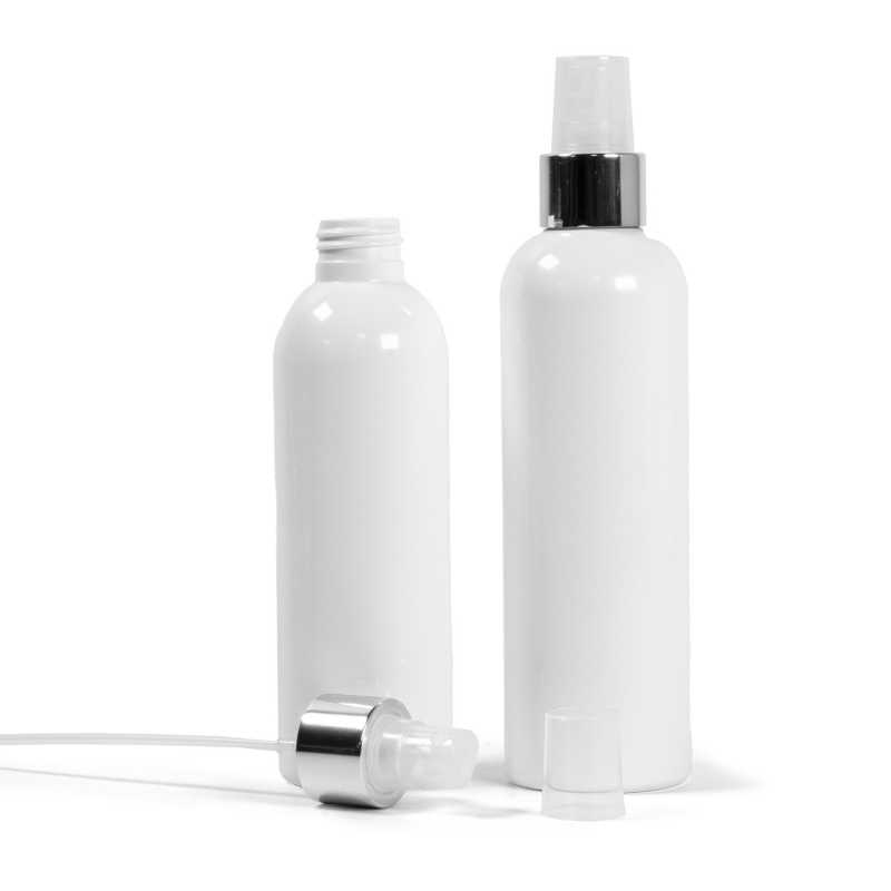 Plastová láhev, bílá, průhledný sprej, stříbrná lesklá obruč, 250 ml