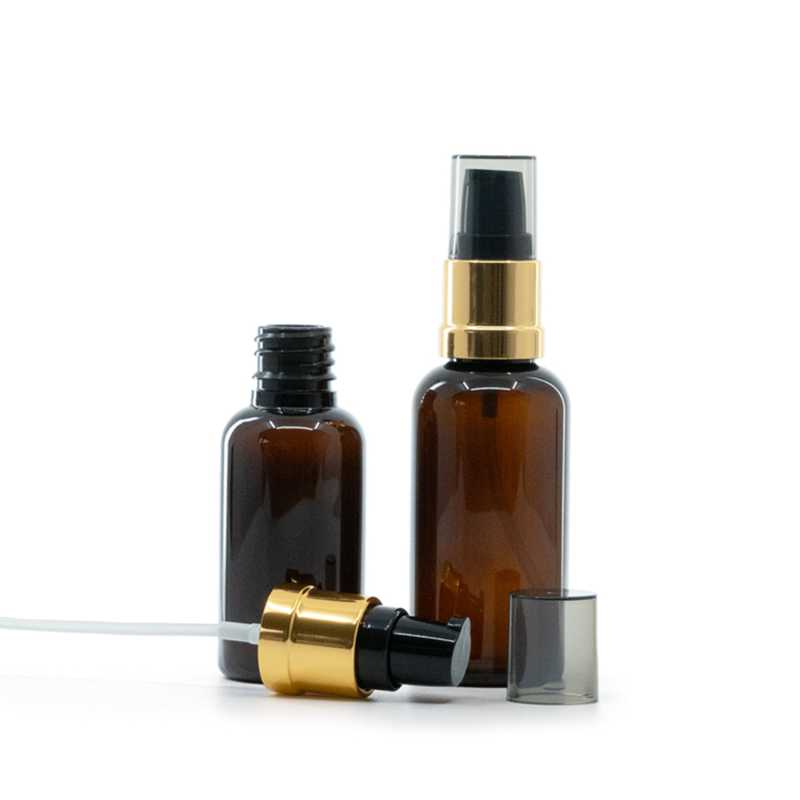 Plastová lahvička hnědá, černo-zlatá lesklá pumpička s dýmovým krytem, 50 ml