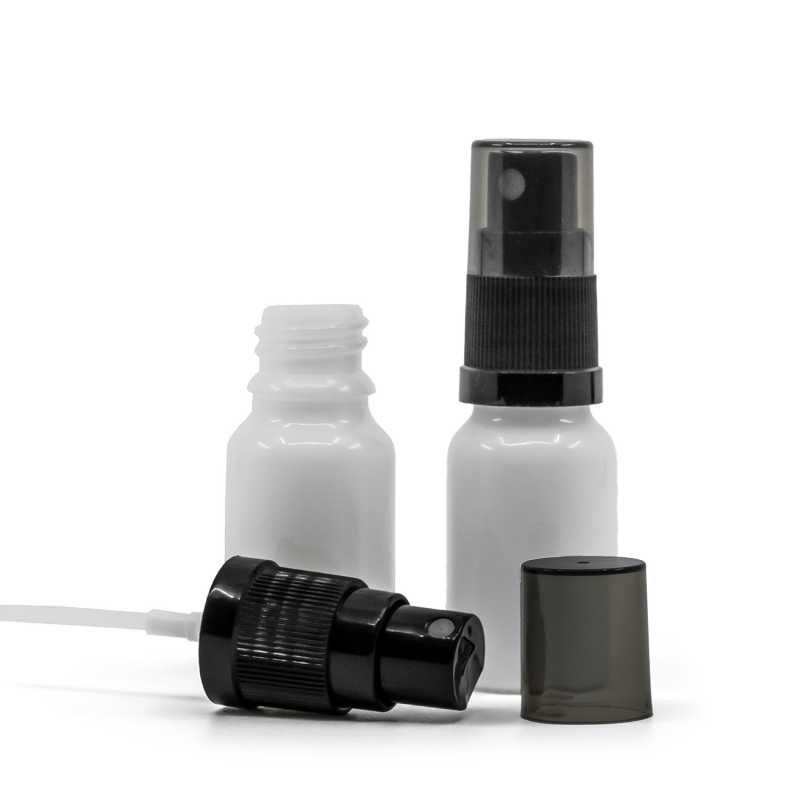 Skleněná lahvička, bílá, černý rozprašovač, dýmový kryt, 10 ml