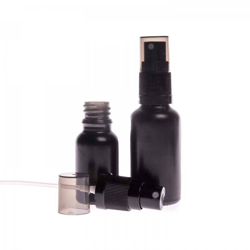 Skleněná lahvička, tzv. flakónek, je vyrobena ze silného skla v černém matném provedení. Slouží k uchovávání tekutin, které díky své barvě ú
