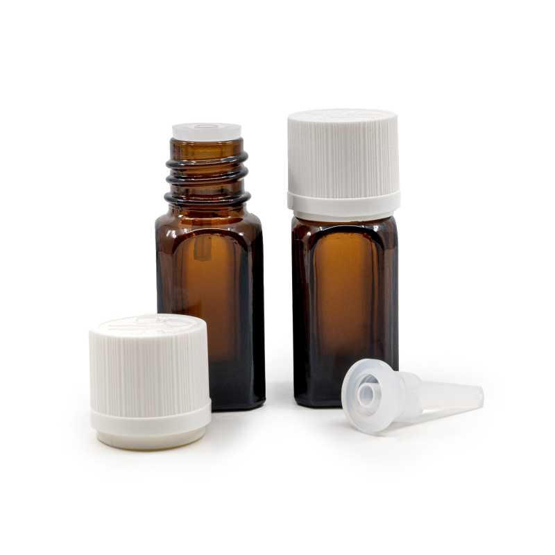 Skleněná lahvička, rovná čtvercová, bílé rýhované víčko s pojistkou, 10 ml