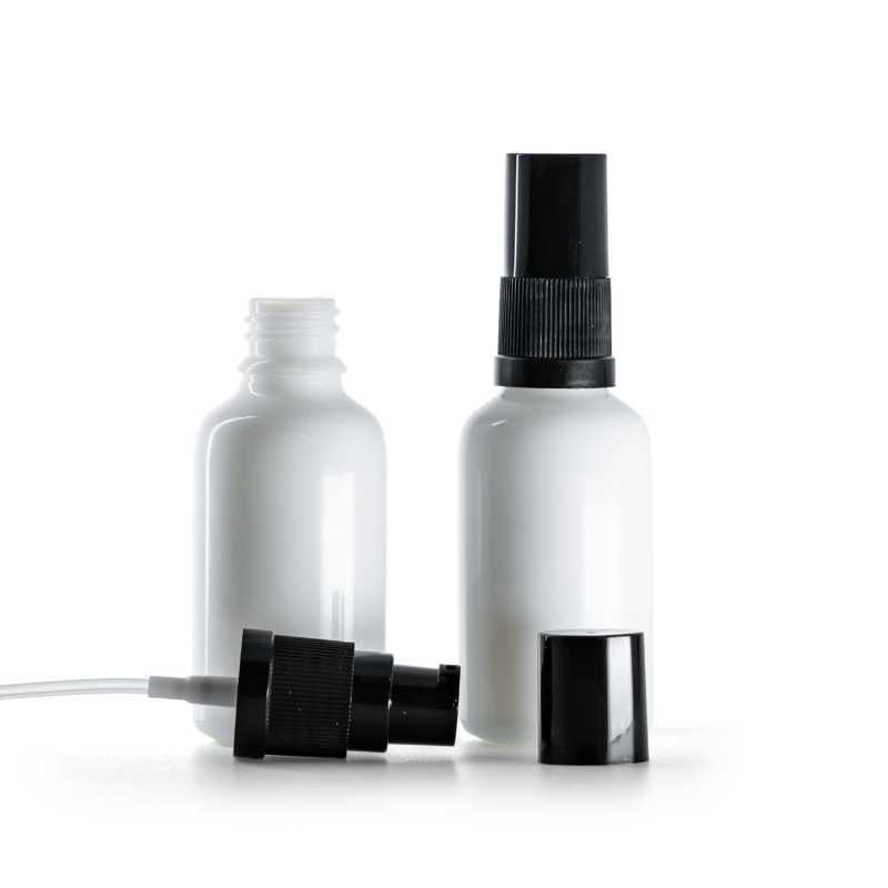Bílá skleněná lahvička, dávkovač krému s černým víčkem, 30 ml