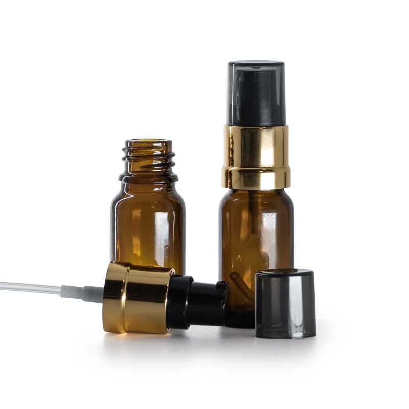 Skleněná lahvička, lékovka hnědá, černo-zlatý lesklý dávkovač s dýmovým krytem, 10 ml