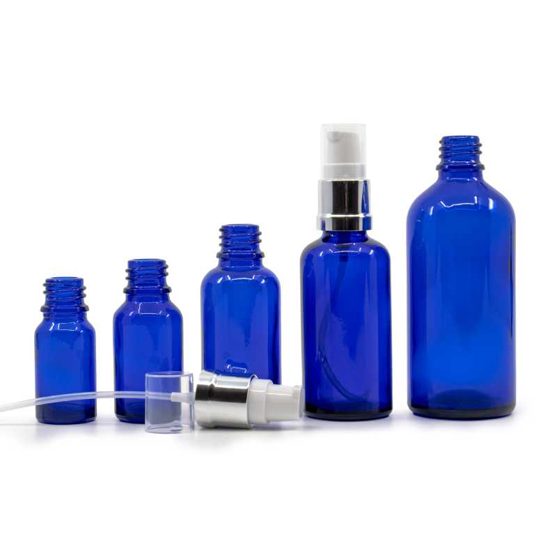 Skleněná láhev, modrá, bílo-stříbrný lesklý dávkovač, 50 ml