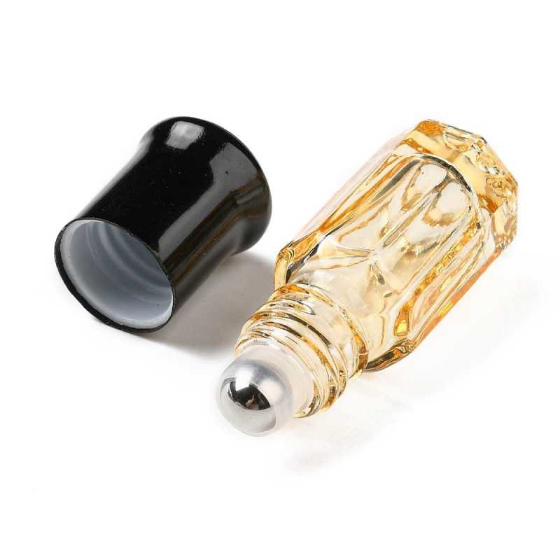 Skleněný roll-on s plastovým uzávěrem průhledné žluté barvy o objemu 3 ml.
Kulička v roll-onu je kovová a snadno se pohybuje i bez stlačení.
Celk
