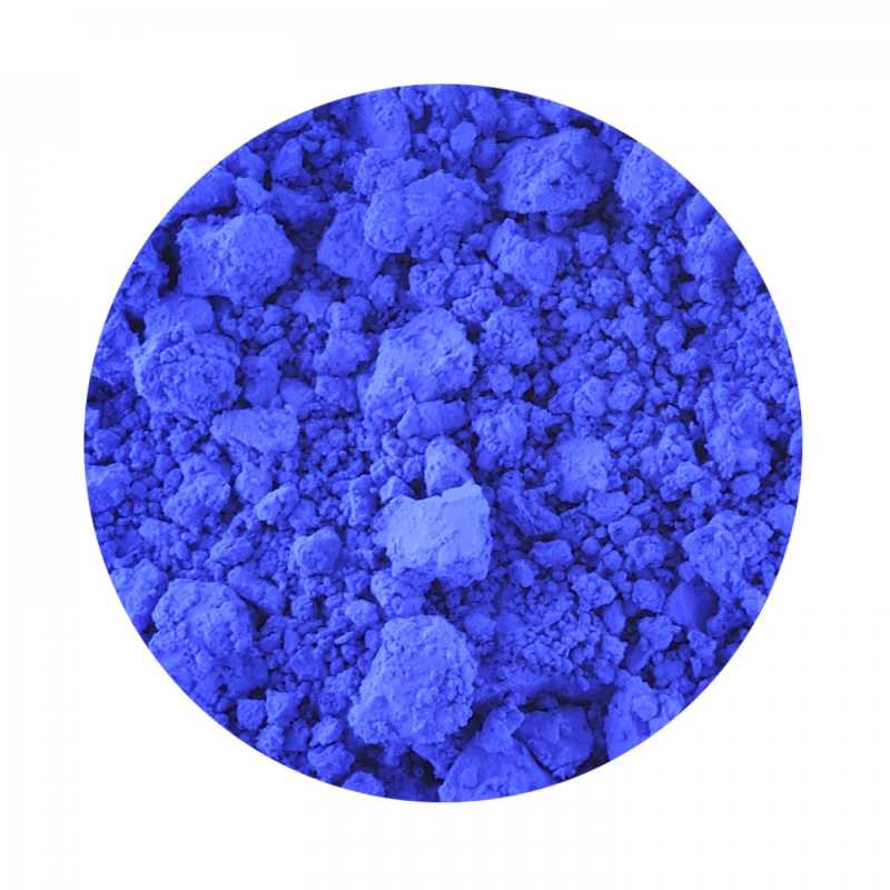 Je matný kobaltově modrý pigmentový prášek . Získává se zahříváním směsi kaolinu, síry, uhličitanu sodného a uhlíku při teplotě vyšší ne
