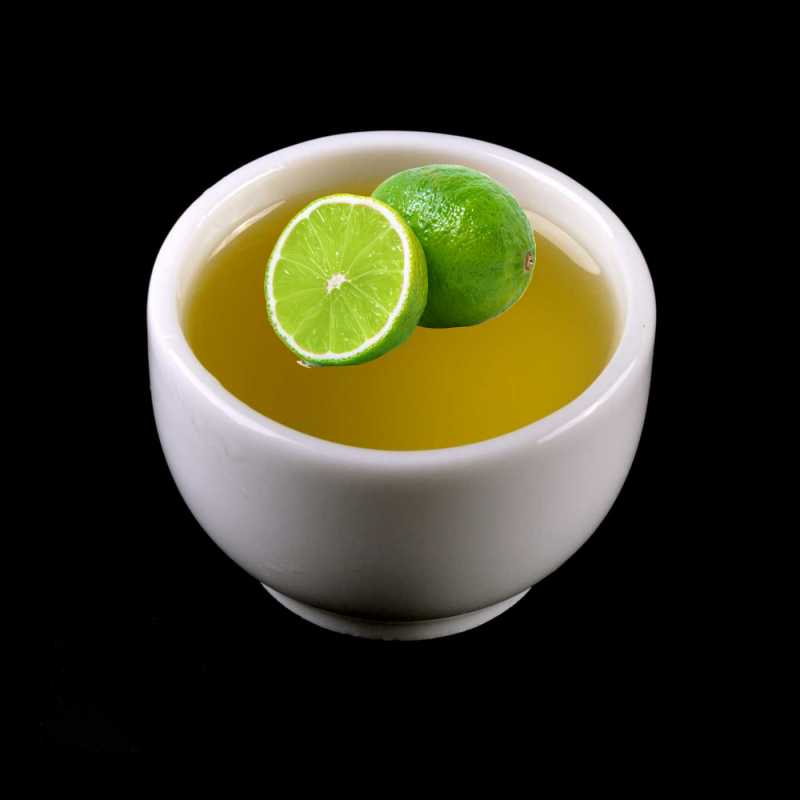 Intenzivní vůně limetkové kůry a dužiny skvěle doplněná jemným citrónem. Vonný olej neobsahuje ftaláty. Obsah vanilinu: 0 % (tato hodnota zahrnuje 