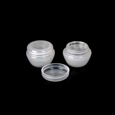 Kelímek plastový, mléčný, oblý, 5 ml